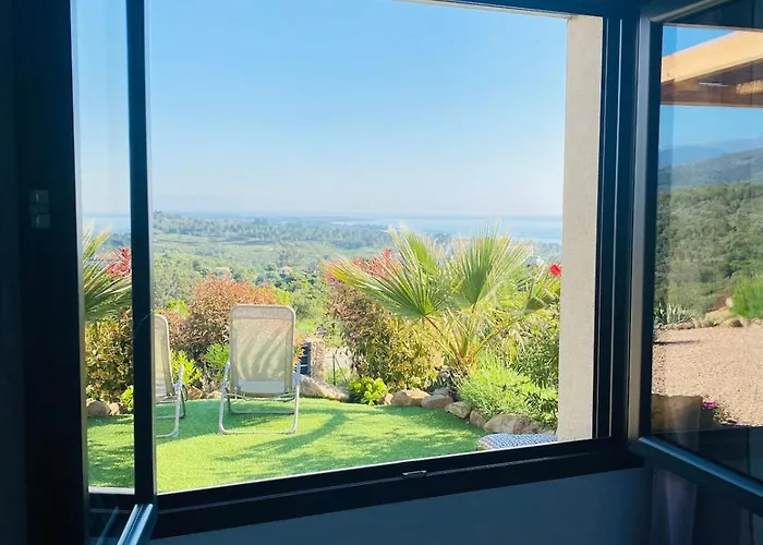 Beautiful U Mare Sea And Mountain View