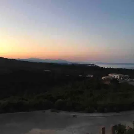 Beautiful U Mare Sea And Mountain View Sari-Solenzara