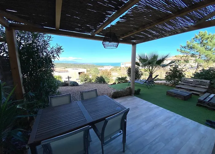 Beautiful U Mare Sea And Mountain View * 萨里索伦札拉